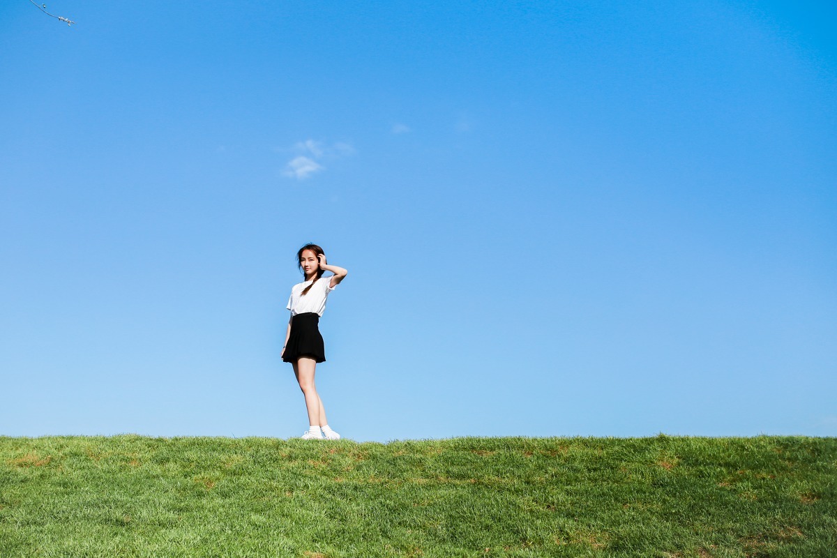 素颜马尾辫清纯女孩写真
