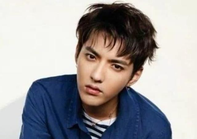 吴亦凡疑似毒瘾发作索赔55万，造谣者无力偿还，他既然怎么做！