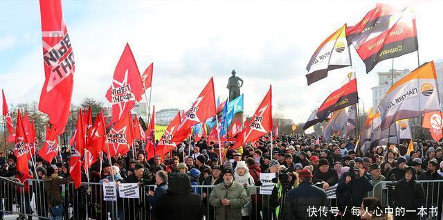  吉尔吉斯斯坦：应对疫情不力，彰显体制缺陷，吉尔吉斯斯坦议员建议回归总统制