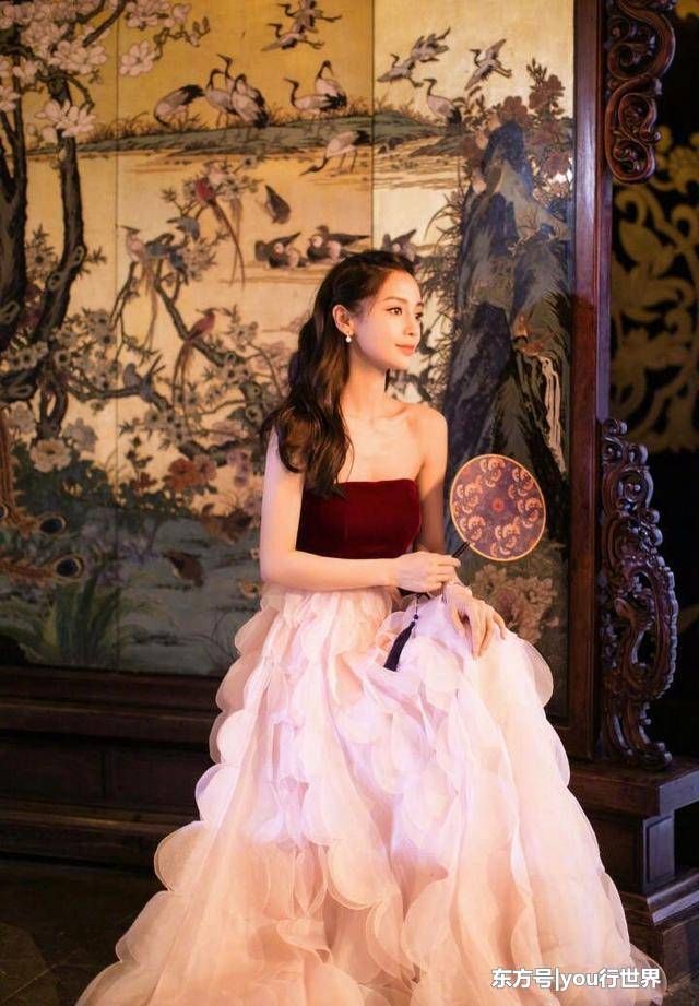 不再是时尚黑洞!摆脱紧身裤的baby，这样穿秒变仙女!