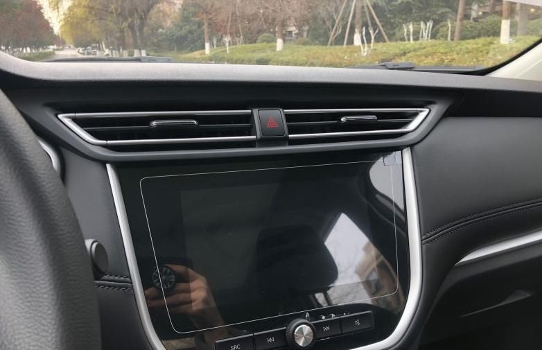  「国产车」选择国产车好不好？荣威RX3车主用车后大揭秘，你心动吗？