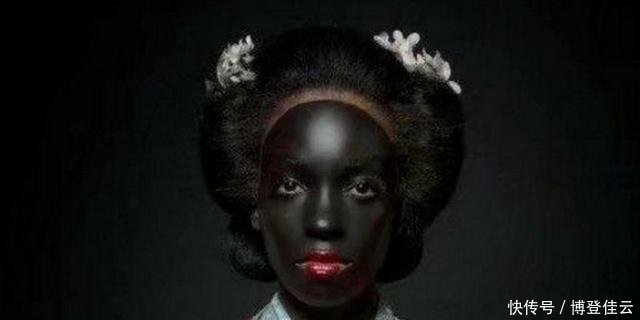 当日本的和服，被非洲女人穿上之后，中国小伙表示“眼前一黑”