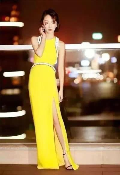 「绑带」今夏最美的5双凉鞋,穿对了才是白瘦美!