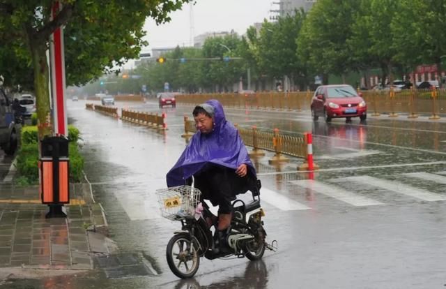台风今天傍晚再次登陆，山东发“红警”！德州有大雨到暴雨！防汛