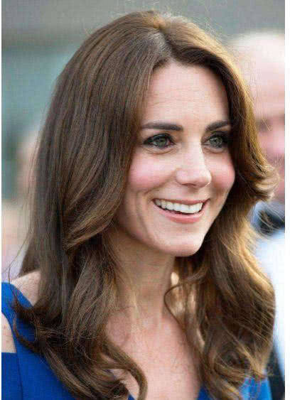 凯特王妃剪掉长发,变成锁骨卷,这个发型可能又要火了!