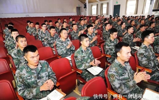  【主题教育】新风向！士兵拒绝军官“照本宣科”，军改后的标配