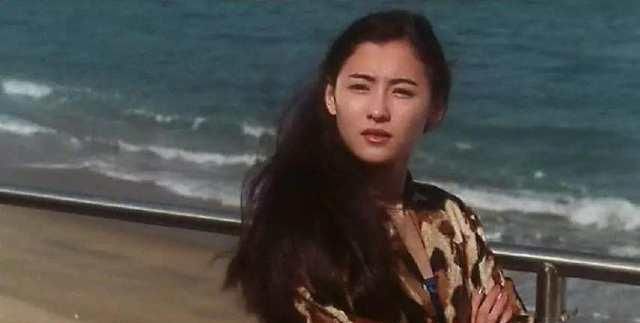 喜剧之王:用美食致敬“豹纹”经典《喜剧之王》,努力奋斗!天亮后会很美!