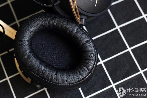 HyperX Cloud Alpha Gold 阿尔法黑金纪念版耳机评测分享