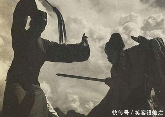 八十年前的镜头:华山顶的真实“论剑”场景,你见过吗?