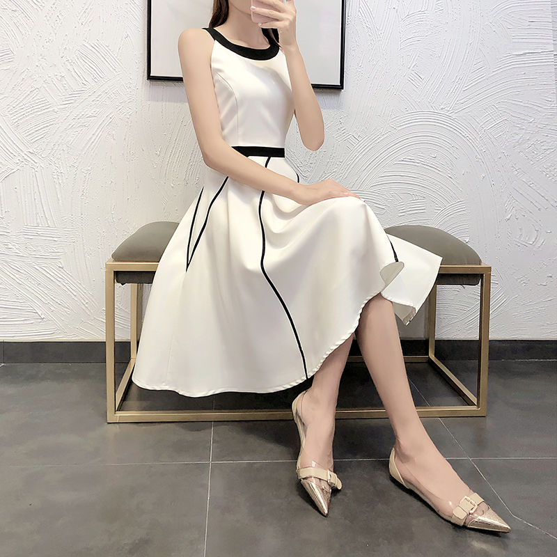 人见人夸的“冷淡裙”!尽显高贵女神范，满满都是回头率