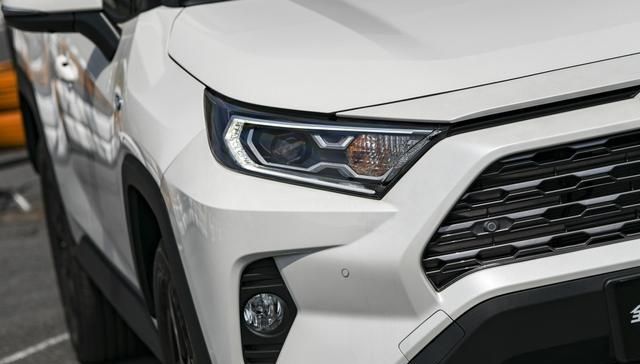  『亲民』气势不输途昂，进口2.0L+CVT，全系标配LED大灯，比汉兰达亲民