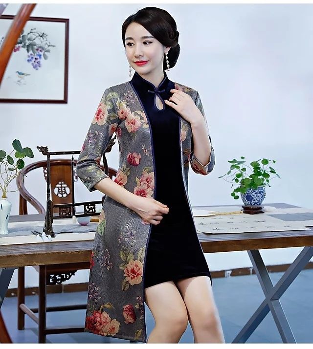 端庄大气的两件套旗袍，华丽转身，仪态万方!