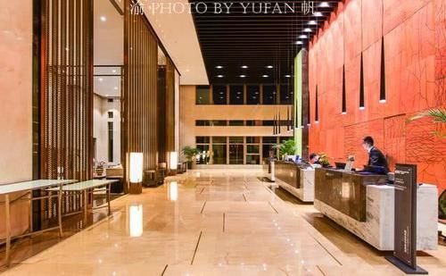 国庆到重庆玩，与其去网红景点挤人潮打卡，不如来这里好好度个假