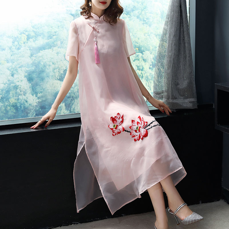 要不是因为没钱，这么大牌“欧根纱裙”一定买6件，实在太洋气了