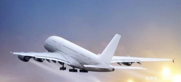 为什么聪明人都不坐“晚班飞机”?乘客:坐一次就明白了