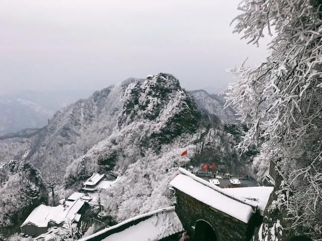 武汉人最应该去一次的山--武当山