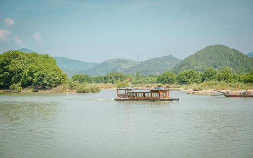  #桂林#广西这座城是未来之星，不是桂林也不是喝贺州，未来将一