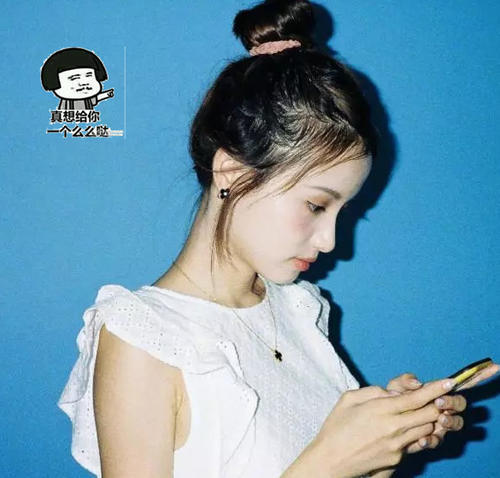 从小美到大的美女网红，林小宅丸子头火遍全网，完胜蔡萝莉！