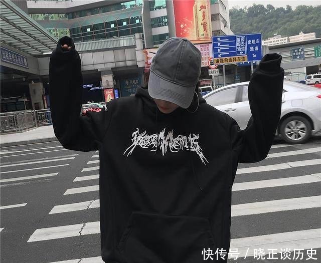 [原宿BF风加厚加绒长]经典不过时，潮流女生都爱这么搭配