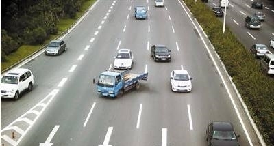  口诀|除了“让速不让道”，开车还有这口诀，关键时起大作用，司