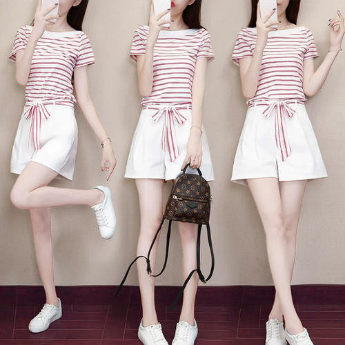 虽然我矮,但是穿的好看!夏季穿这短裤套装,没人信我不到1米6