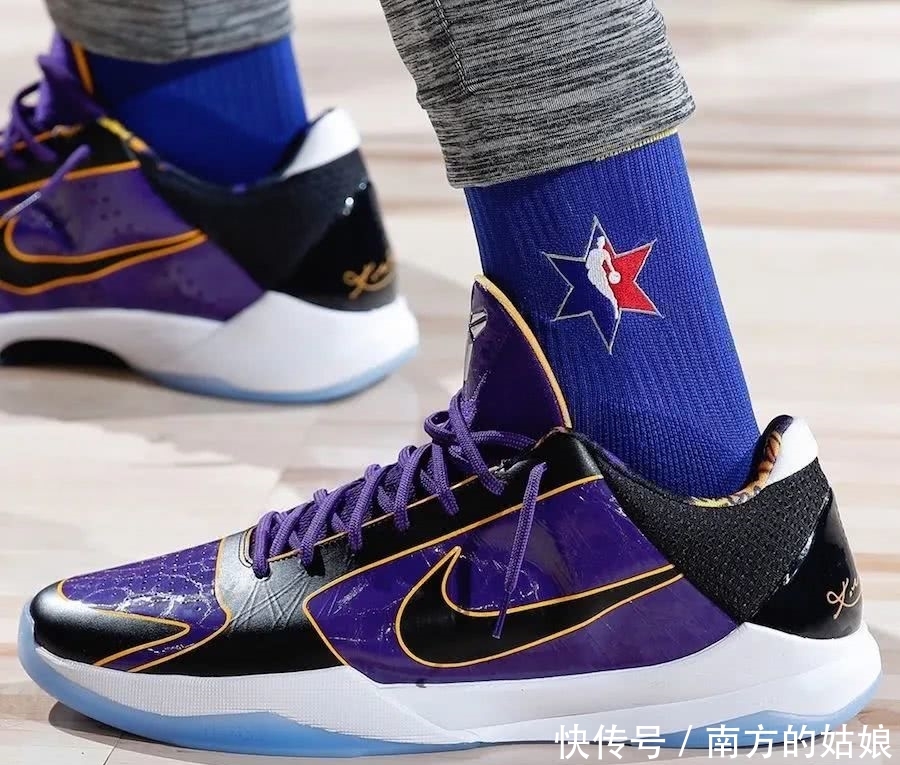 「锁定」科蜜必入!Kobe5 湖人配色发售倒计时!锁定日期静待官宣!