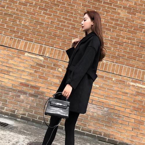 高端又时尚的毛呢外套,买件给妈妈穿,保暖又显气质