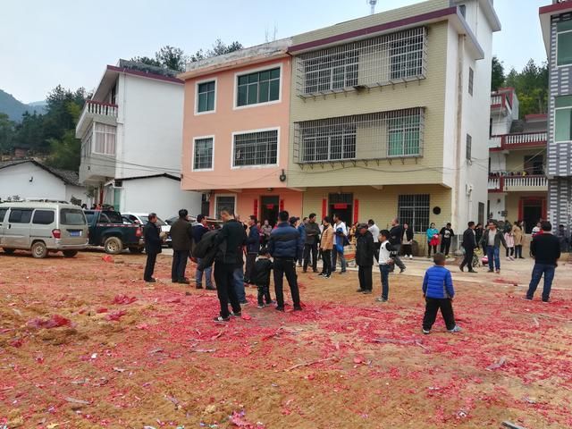 农村有四个职业已经“崛起”，有想法的人不妨试试，收入还不错