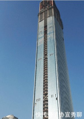厦门该建筑物烂尾14年, 现如今大变身, 339米成为福建省最高的大