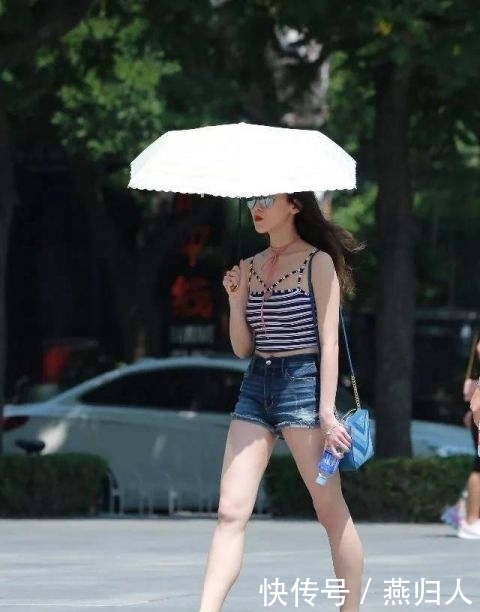#舒适#活力满满的运动短裤,穿出你的俏皮休闲范
