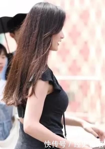 【美丽大方】黑色修身短裙,简约不简单的设计,美丽大方