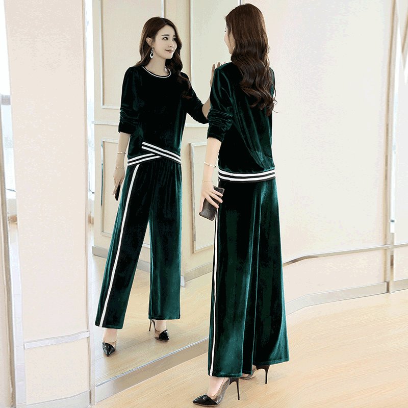 是跟短裤说拜拜时候了,今秋流行这种秋装,45岁妈妈穿上美爆了