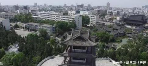 河南较落后的一个火车站, 多年没有卫生间, 如今终于要改建了!