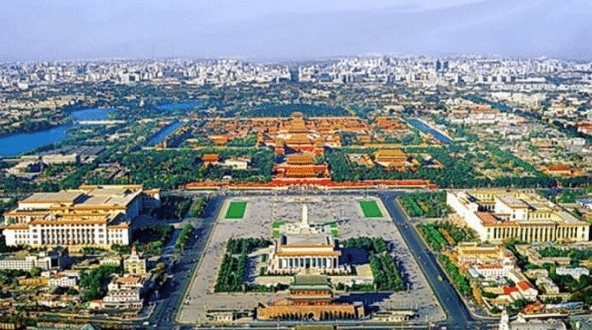 北京寸土寸金,那住在二环内的都是什么人?贫穷限制了我的想象