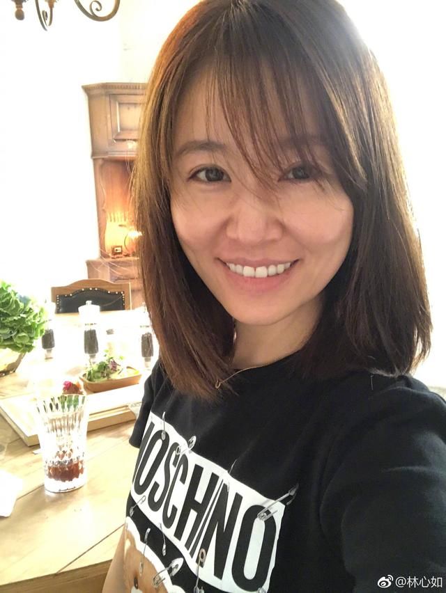 这次让人无话可说!林心如疑似还介意丑照，发美照反击