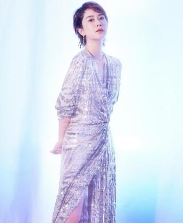 「反咬一口」海清好意帮忙推荐,她不领情还反咬一口,被现实活活打脸