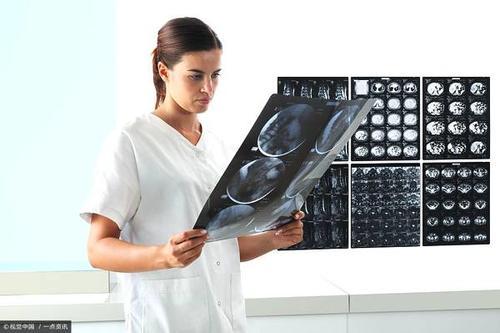 肝癌会有四个信号,超过两个以上,提示恶性肿瘤已经是进展期!