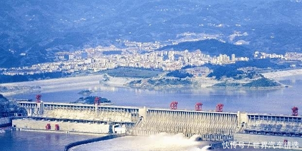 中国又一“世界级”工程，近10万人不得不搬迁，预计2020年竣工