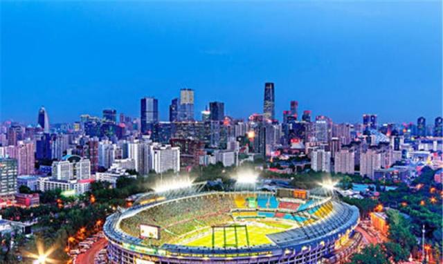 曾是北京第一高楼，耗资54亿，成就了全球最大国贸中心