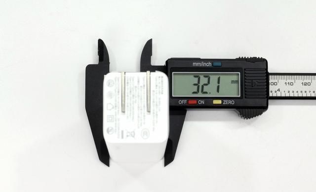  『倍思65W氮化镓』拆解报告：Baseus倍思65W 2C1A GaN氮化镓充电器BS-C915