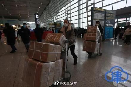  病区■再出发！第11批天津医疗队172人赴武汉接管重症病区