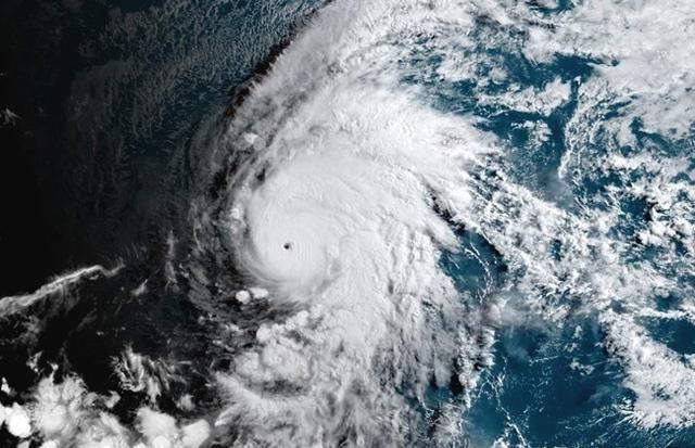 7号台风韦帕生成！风暴埃里克半日之间连升5级，又一17级风暴来了