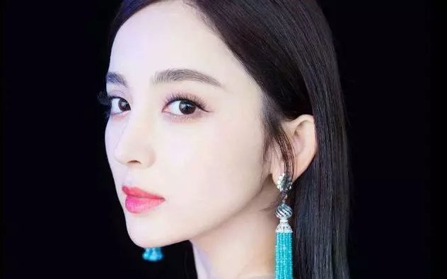 吴亦凡发声:产生幻觉，“无情”回应，网友:替古力娜扎心痛!