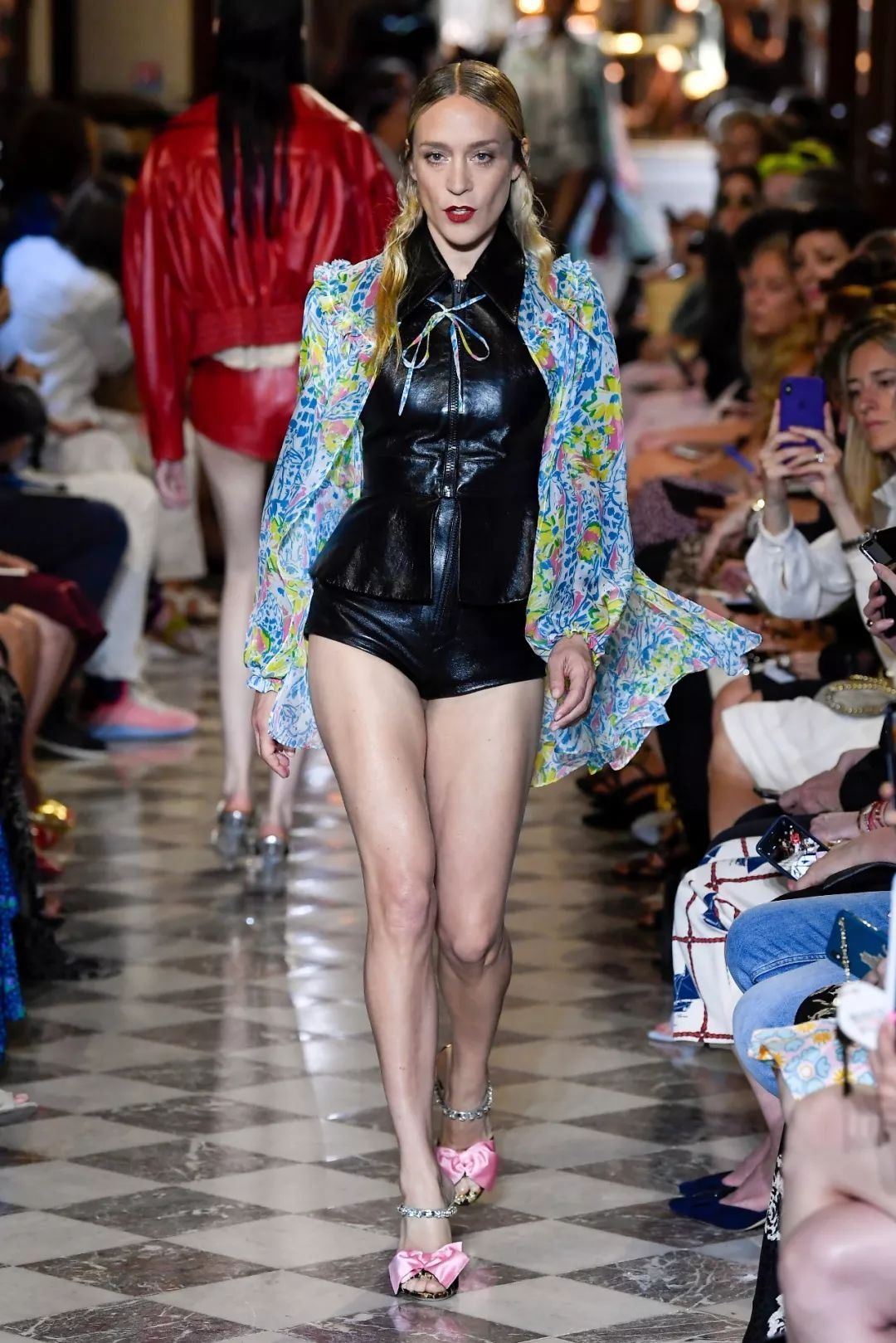 致敬多样性，Miu Miu请来了有史以来最强的“模特阵营”