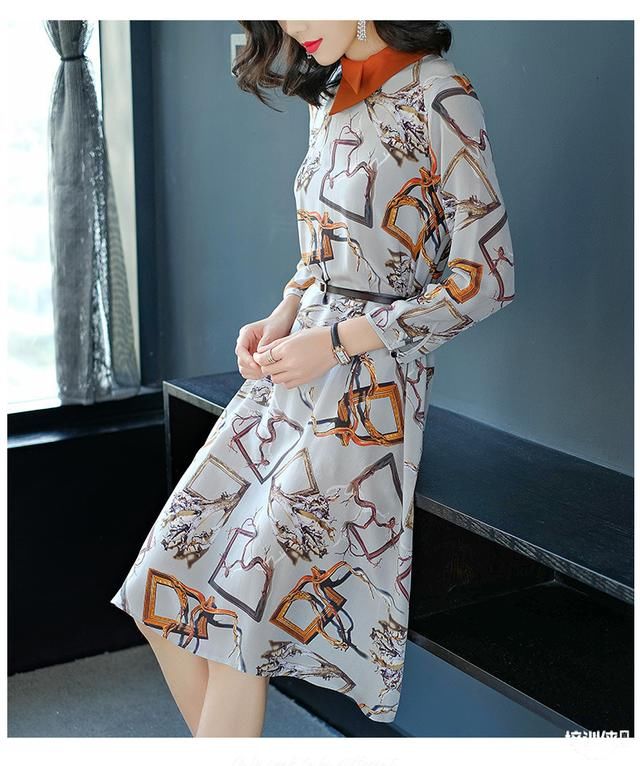 真的太美了，55岁老婆穿上第5款连衣裙，美的我都猜不出年龄