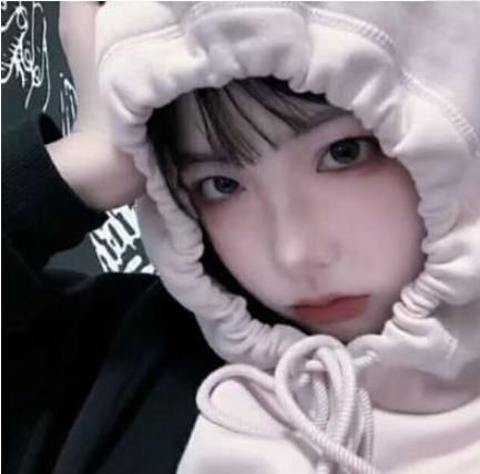 「看起来」女生眼睛有这“3标志”,天生自带“眼妆”,00后学生党快自测!