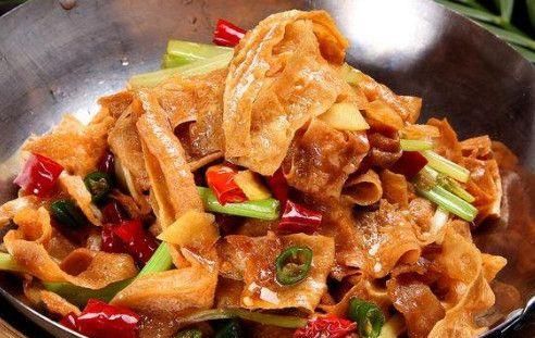  女人味：女人常吃这几种食物，吃出满满的胶原蛋白，让你更有女人味