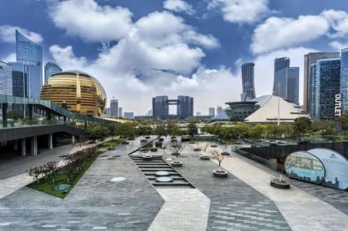  #我国#我国崛起最快的一座城，超越南京，将碾压武汉，比肩上海