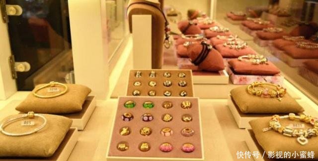 全球最坑人的珠宝集中地，基本全是假货，大多数还都让中国人买了