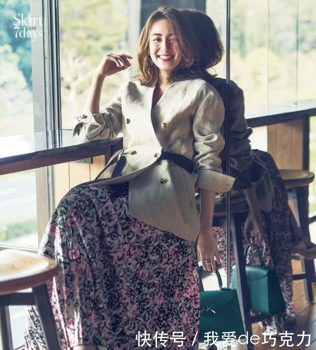  「气质」优雅大气的半身裙，百搭时尚又高级，减龄显瘦更显名媛范儿！